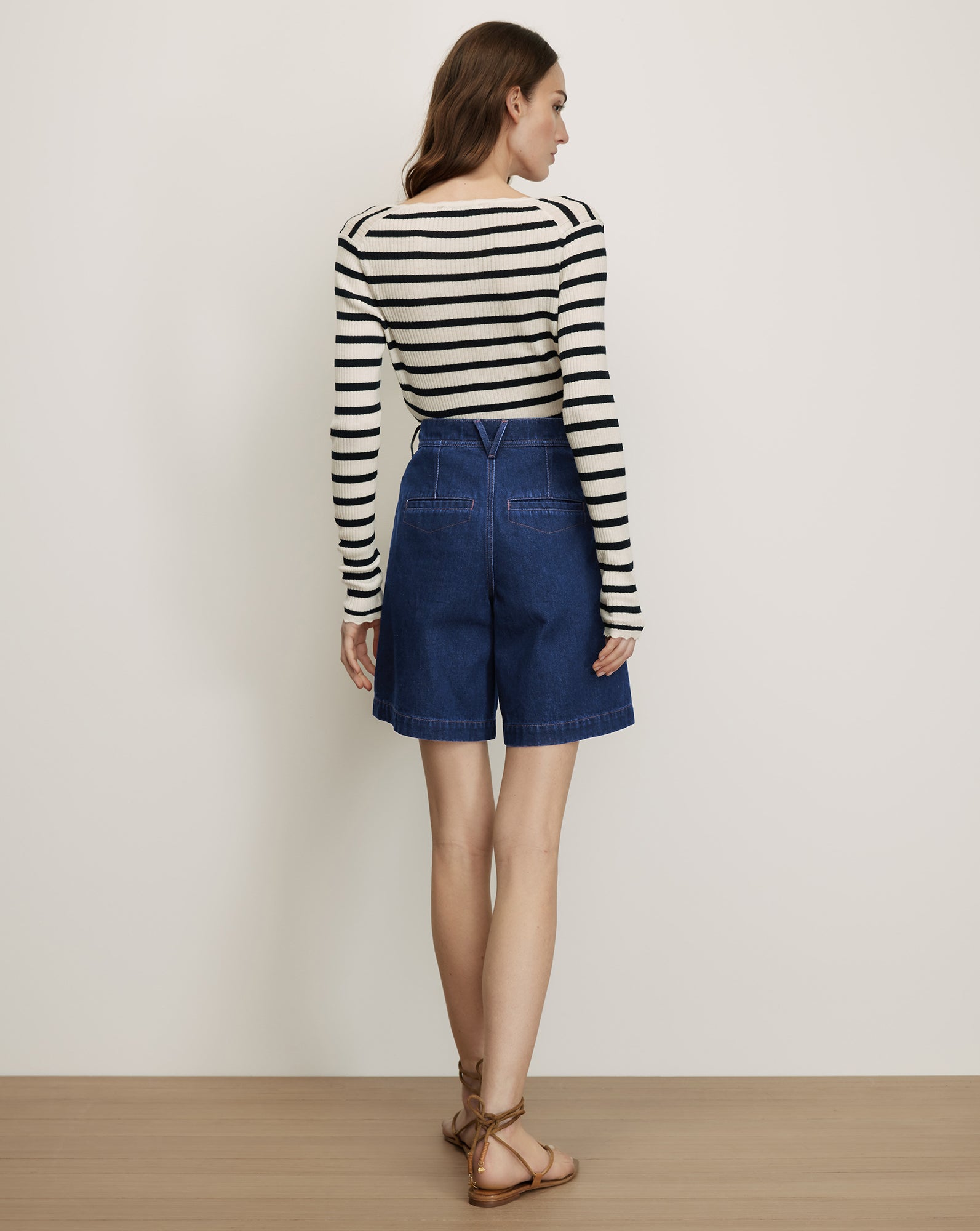 Veronica Beard Carter Short - Indigo Rinse