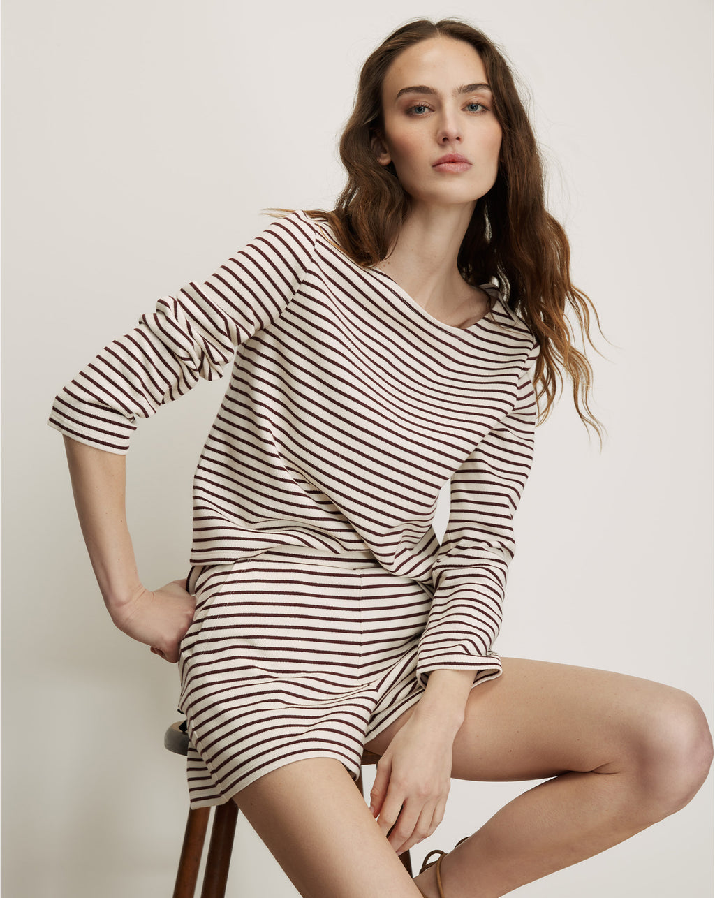 Veronica Beard Brighton Short - Dove White/Raisin