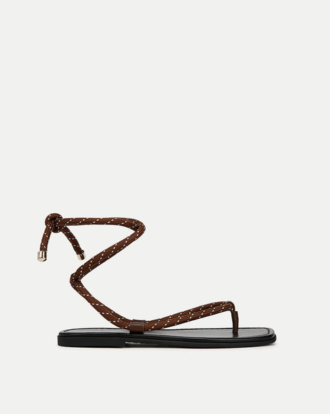 J5001F1200_CEDAR_COCONUT_01_gr