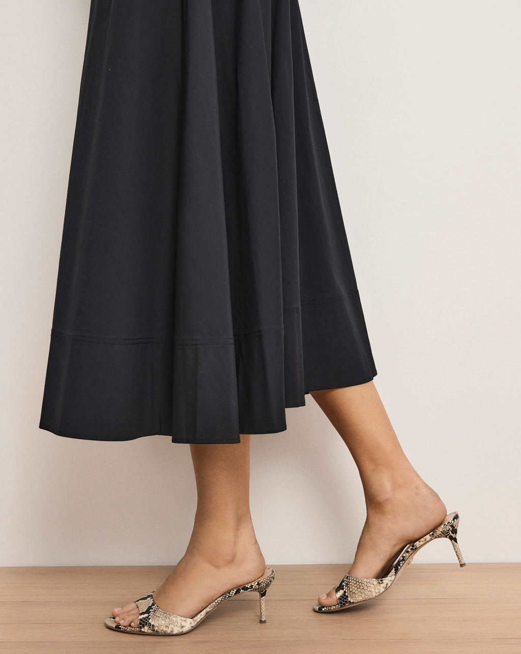 Veronica Beard Tia Leather Kitten-Heel Sandal - Ecru Multi