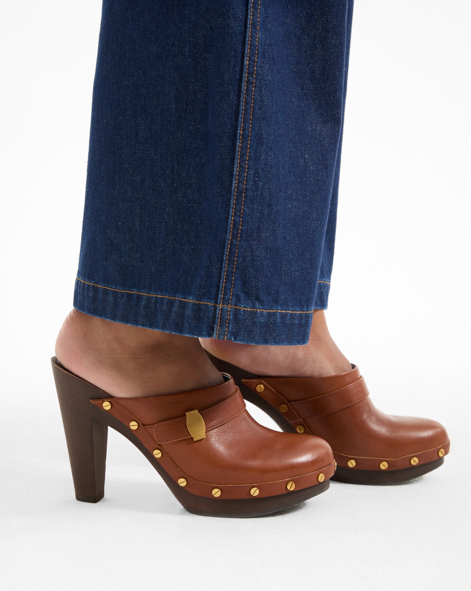 Giana Studded Platform Clog in Tan | Veronica Beard