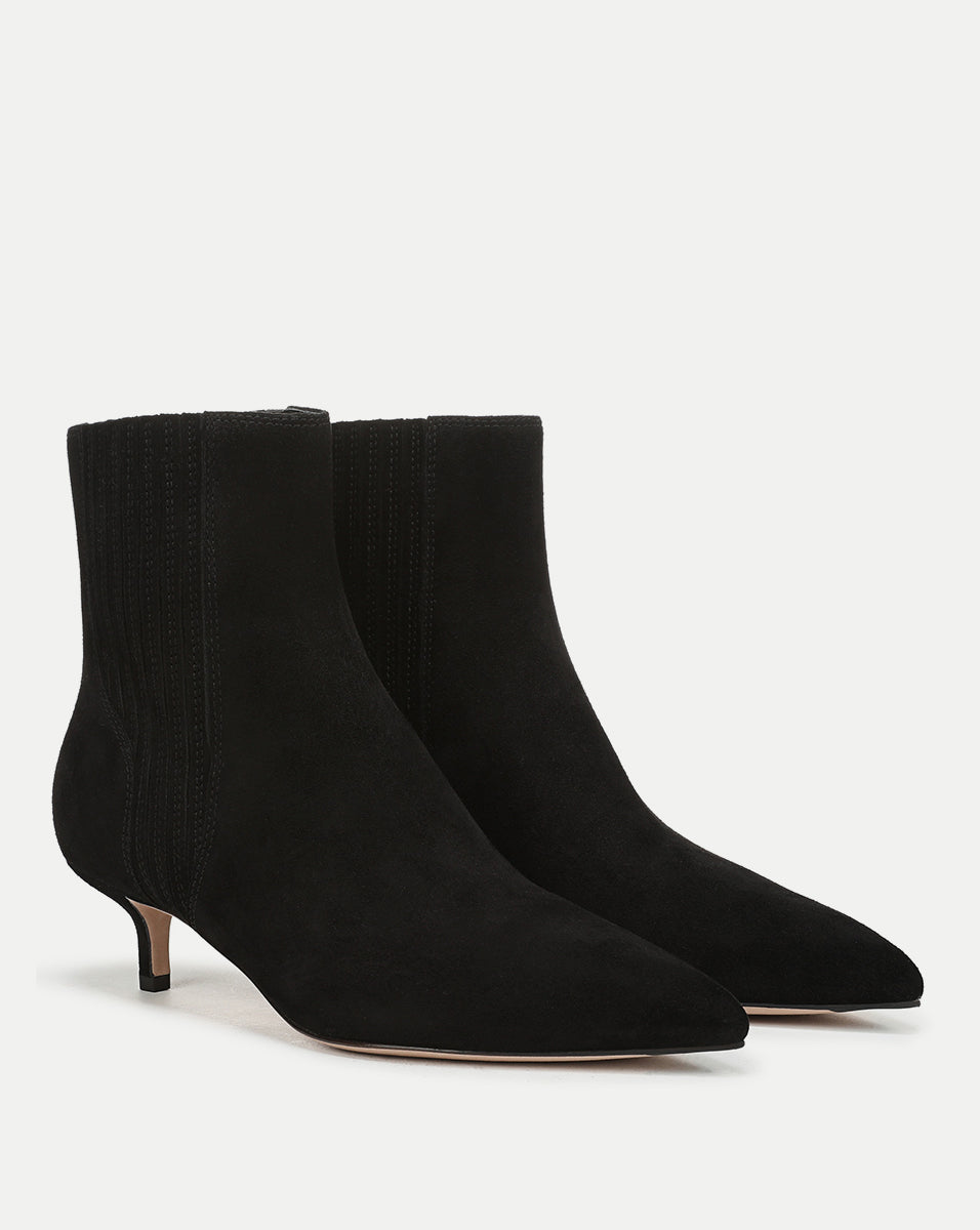 Lisa Kitten-Heel Ankle Boot in Black | Veronica Beard