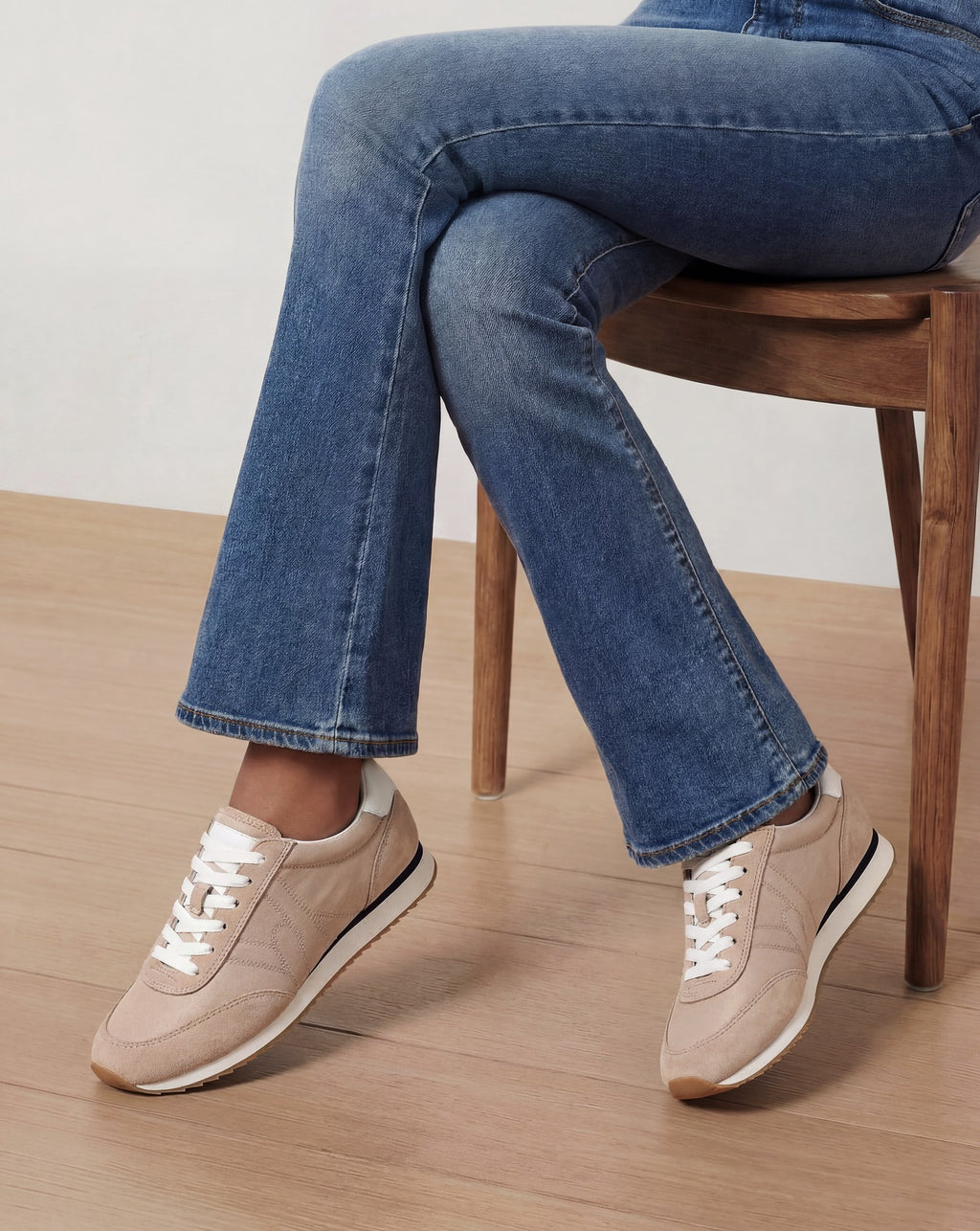 Veronica Beard Penrose Sneaker - Sand
