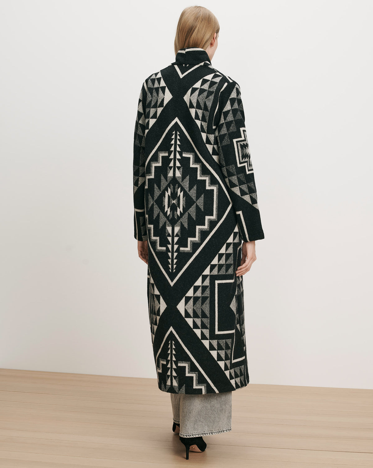 Veronica Beard Black and white patterned long coat