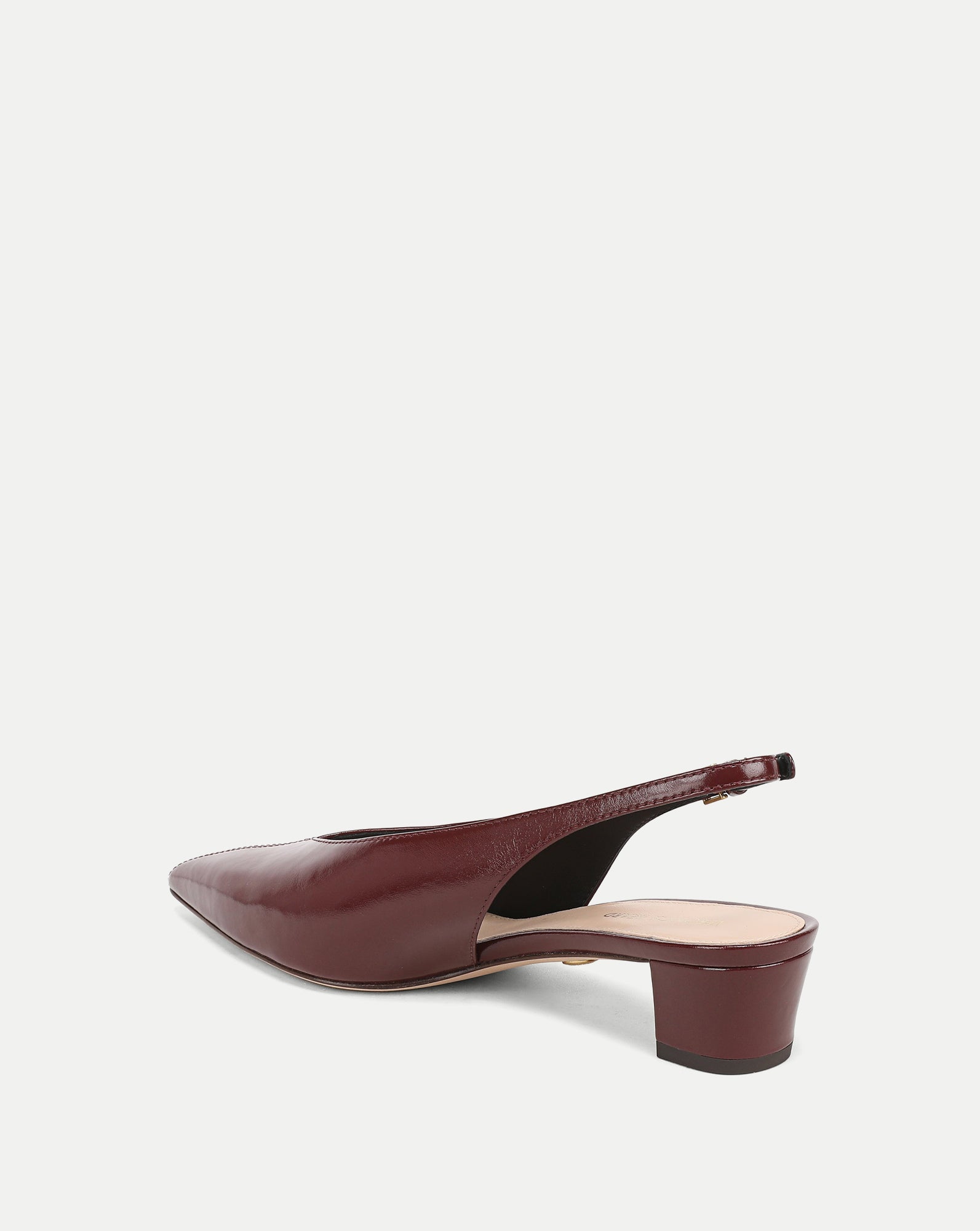 Veronica Beard Brown leather slingback pump with block heel.