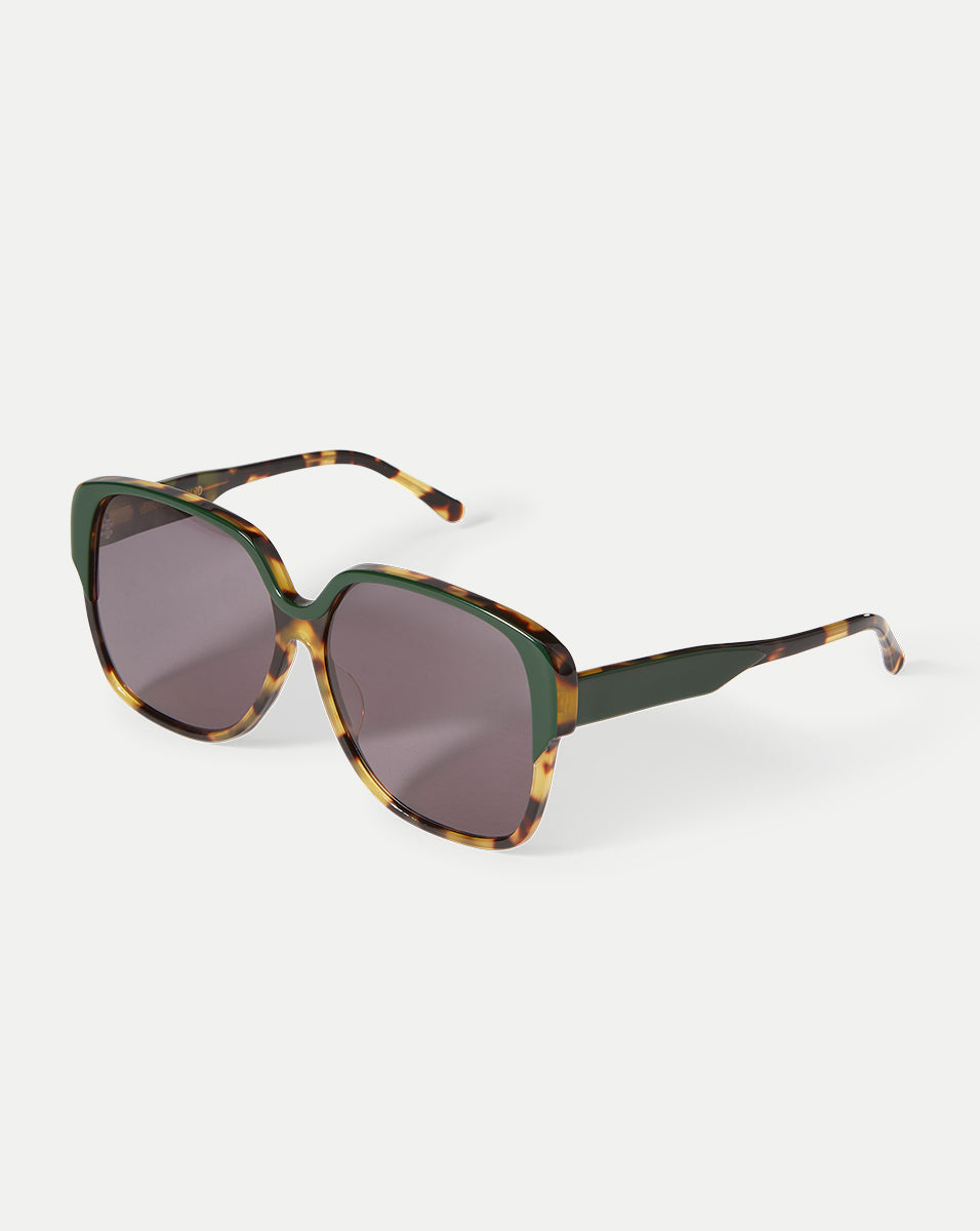 Brigitte Oversized Sunglasses in Green | Veronica Beard display picture 2