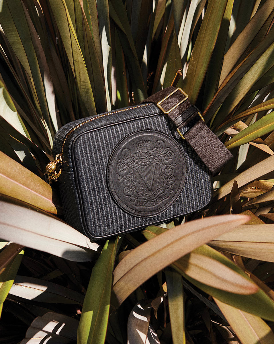 Crest Camera Bag in Black | Veronica Beard