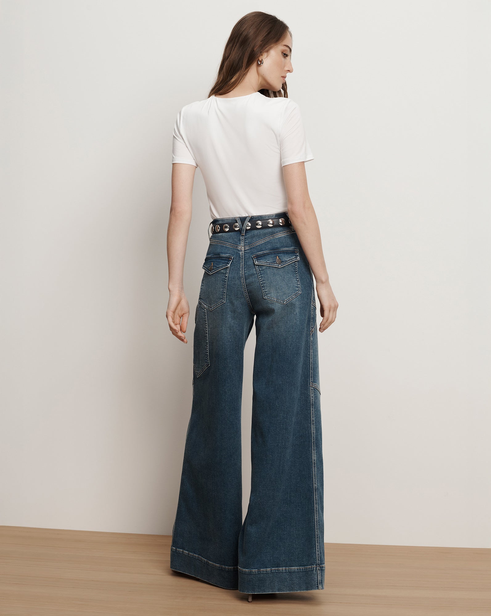 Freddy Wide-Leg Cargo Jean in Medium Wash Denim Ripple Haze